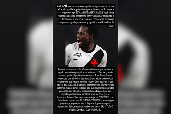 Esposa de Andrés Gómez revela que jogador atuou com o pé anestesiado - destaque galeria