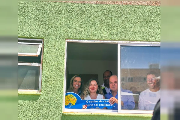 Ibaneis entrega 704 apartamentos em região carente do DF