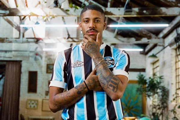 Jean Pyerre, do Grêmio, anuncia aposentadoria aos 24 anos de idade