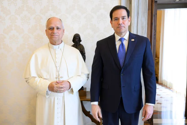 Marco Rubio e papa Leão XIV - Metrópoles