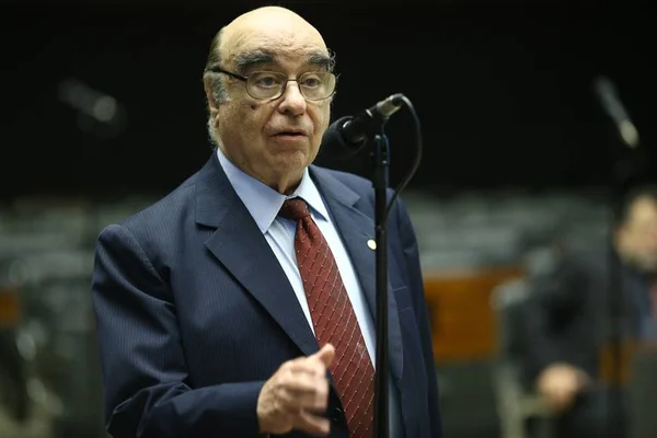 Relator de denúncia contra Temer só foi a oito reuniões da CCJ em 2017