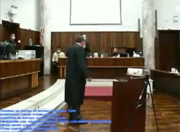 ‘Estou cagando se o senhor está se ofendendo’, diz promotor a advogado em Curitiba; vídeo
