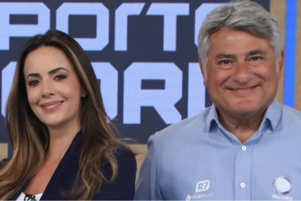 Foto colorida de Cléber Machado e Paloma Tocci - Metrópoles