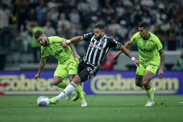 Divida entre Zé Rafael, Hulk e Naves - Metrópoles