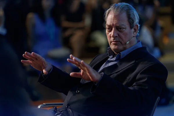 Escritor norte-americano Paul Auster