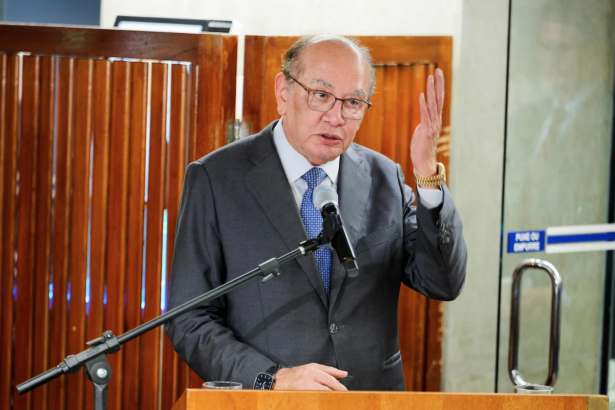 Ministro do STF, Gilmar Mendes, discursa no lançamento do livro Ministro do STF, Gilmar Mendes, discursa no lançamento do livro