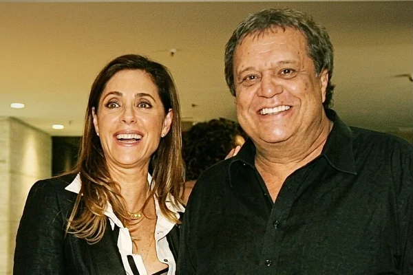 Imagem colorida de Christiane Torloni e Dennis Carvalho - Metrópoles