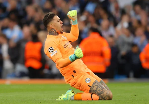 Ederson, o único brasileiro na final da Champions. Em 2022 foram sete