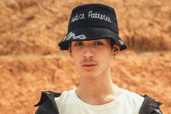 Festa clandestina? João Guilherme vai a “evento privado” não legalizado