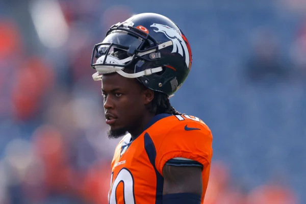 Jogador da NFL é preso por desordem e violência doméstica