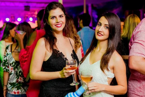 Mayara Mariano e Fernanda Souto Mayara Mariano e Fernanda Souto