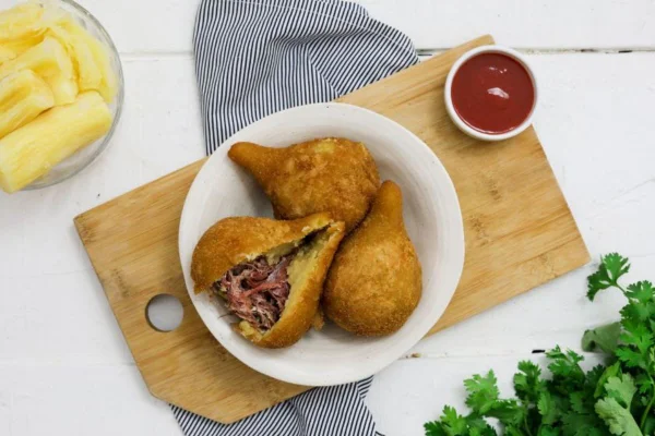 Coxinha de carne seca