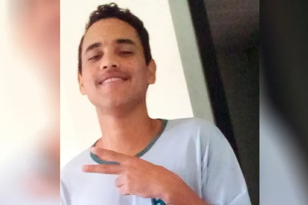 PCGO prende dois suspeitos de assassinar brutalmente jovem no Entorno