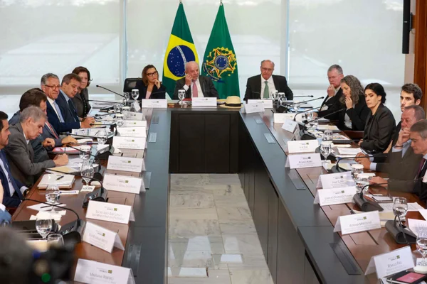 Lula reúne entidades contrárias às bets para discutir impacto na sociedade