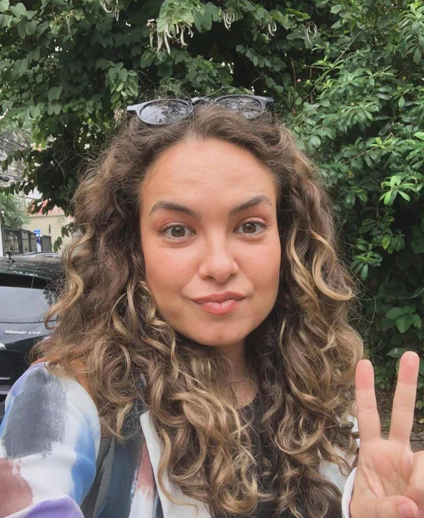 Morre Lua Blanco, atriz, cantora e ex-Rebelde, aos 39 anos - destaque galeria