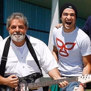 Lula e Alfonso Herrera

