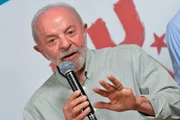Por virada, Lula faz reunião com jovens eleitos para reestruturar campanha - imagem 6 Por virada, Lula faz reunião com jovens eleitos para reestruturar campanha - imagem 6