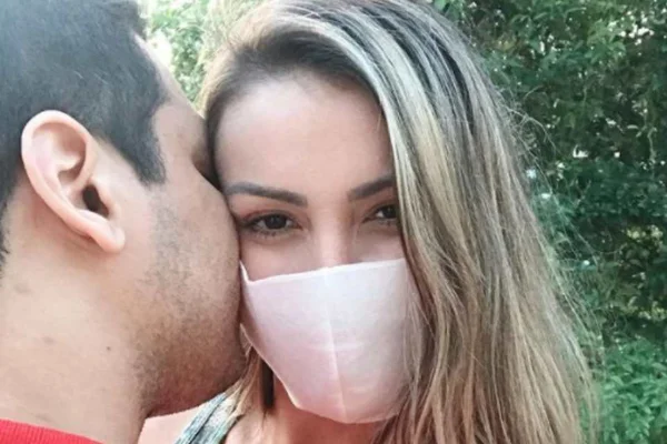 Andressa Urach e novo namorado