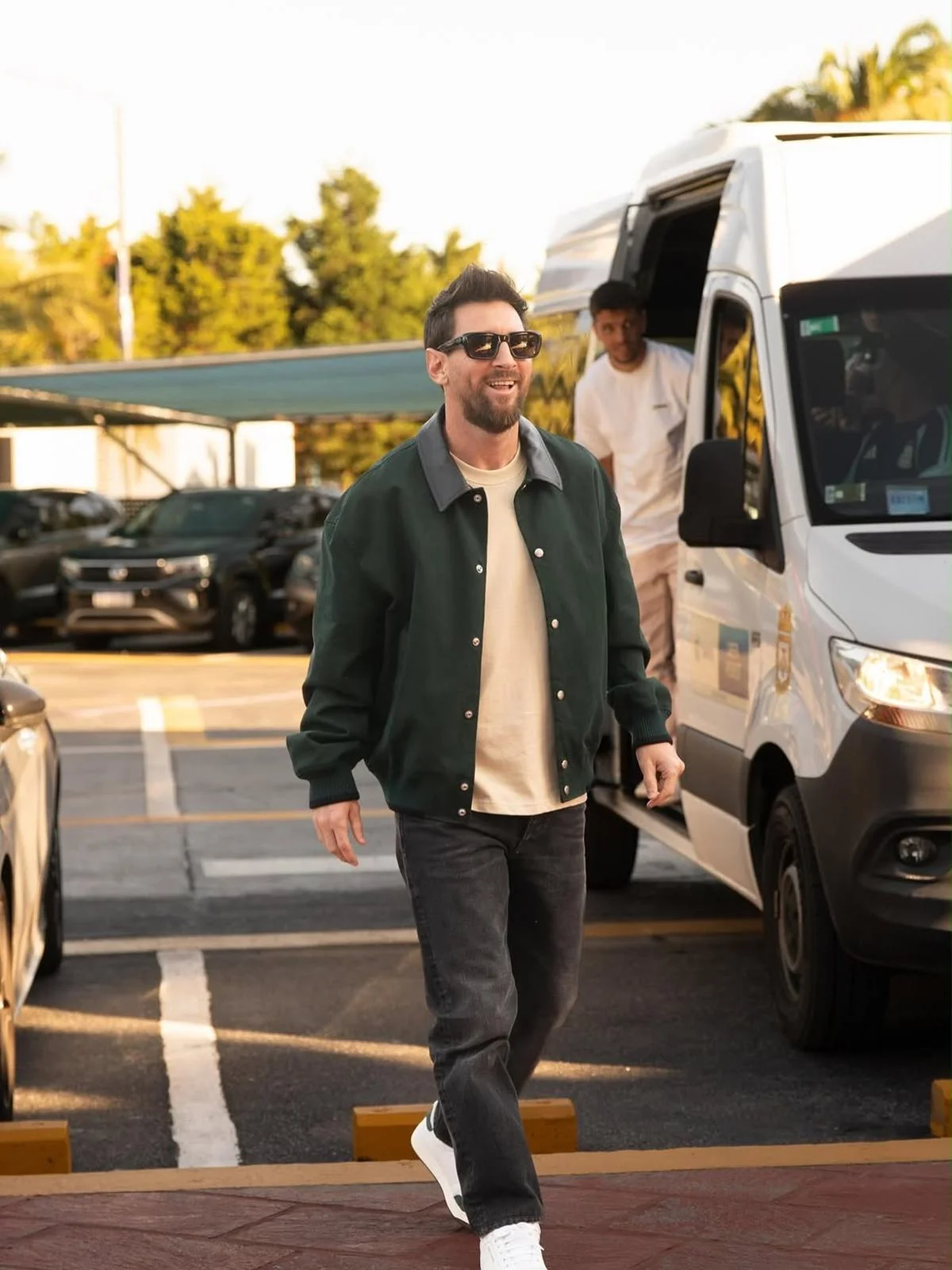 Lionel Messi se apresenta à seleção argentina para jogo de despedida - imagem 4 Lionel Messi se apresenta à seleção argentina para jogo de despedida - imagem 4