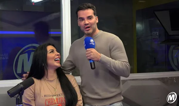 Jenny Miranda e Fábio Gontijo no programa Chupim, da Rádio Metropolitana FM