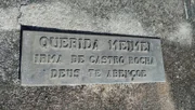 Lápide de Meimei no Cemitério do Bonfim em BH Lápide de Meimei no Cemitério do Bonfim em BH