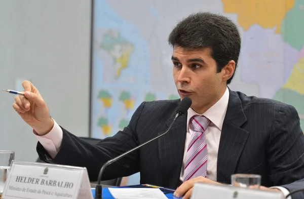 Ministério da Pesca e da Aquicultura tem histórico suspeito de denúncias