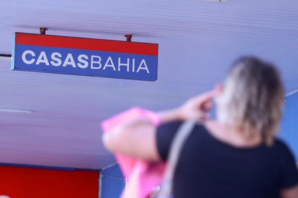 Com dívida de R$ 17 bilhões, Casas Bahia pagou propina milionária em SP