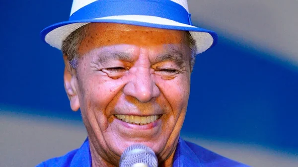 Monarco é a atração do projeto Poetas do Samba