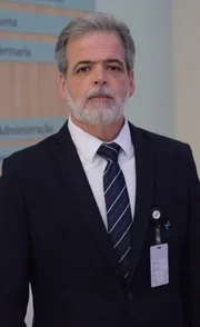 Cláudio Cinti é Gomes
Recepcionista Cláudio Cinti é Gomes
Recepcionista