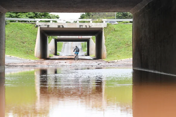 Inmet: DF, Belo Horizonte e Fortaleza podem ter chuvas intensas