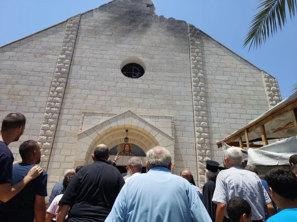 Imagem colorida mostra Igreja Católica na Faixa de Gaza - Metrópoles
