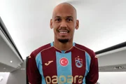 Fabinho reencontrará Salah após passagem no Liverpool