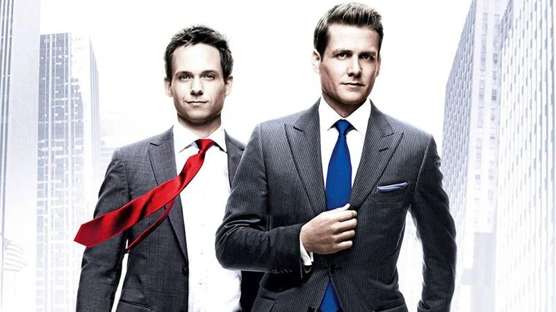 Suits<br>
7ª temporada <br>
Estreia: 20 de outubro (episódios 1 a 10) Suits<br>
7ª temporada <br>
Estreia: 20 de outubro (episódios 1 a 10)