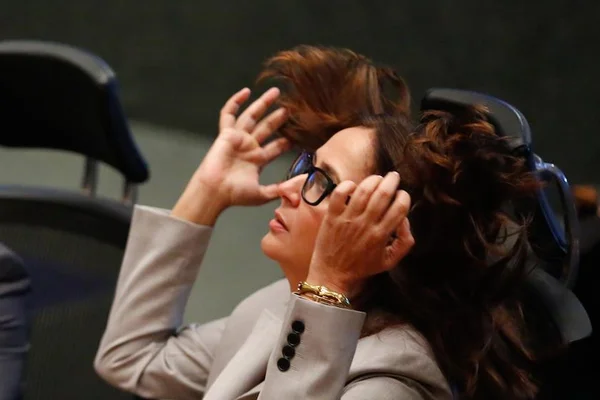 MPGO dá 10 dias para governo explicar asfalto em fazenda de Liliane