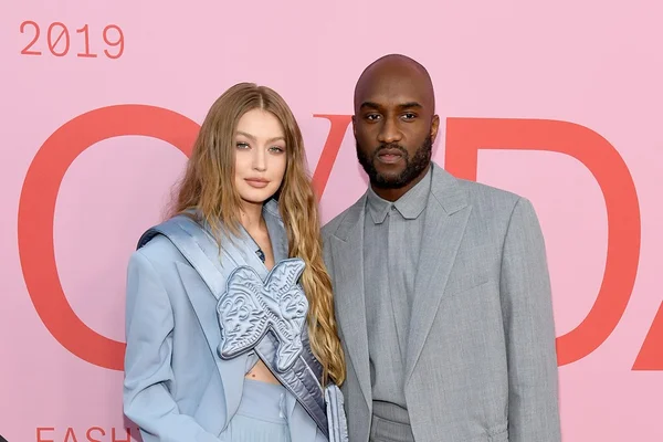 Internautas acusam Virgil Abloh de plágio por look de Gigi Hadid