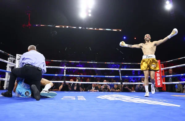 Nico Walsh Ali vence por nocaute