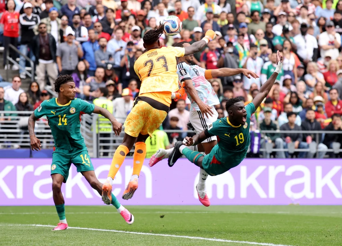 Diaw sai mal do gol e Bélgica empata com Senegal na Copa do Mundo Diaw sai mal do gol e Bélgica empata com Senegal na Copa do Mundo