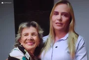 Celina Leão informou que a sua mãe, dona Maria Célia, sentiu fortes dores no peito e precisou ser internada Celina Leão informou que a sua mãe, dona Maria Célia, sentiu fortes dores no peito e precisou ser internada