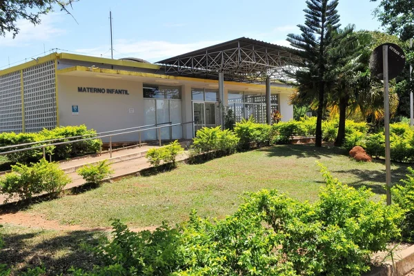 Mulher deverá ser indenizada após ter dedo decepado em hospital do DF