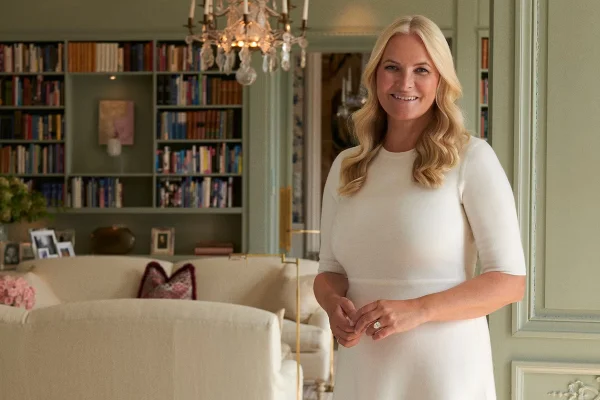 Princesa Mette-Marit da Noruega recebe transplante de pulmão