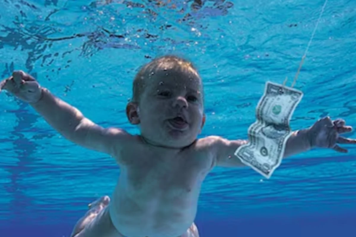 Spencer Elden aos 4 meses na capa de Nevermind Spencer Elden aos 4 meses na capa de Nevermind