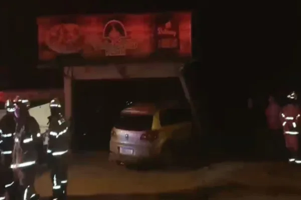 Homem que atropelou mulheres em pizzaria pagará R$ 20 mil a vítimas