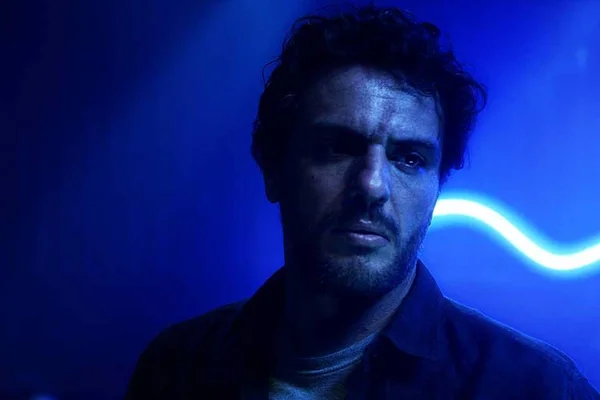 Crítica: O Olho e a Faca é exaustivo drama com problematizações rasas