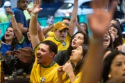 No entanto, cobranças surpresa, publicidade enganosa ou qualquer prática que induza o consumidor a erro, são práticas vedadas No entanto, cobranças surpresa, publicidade enganosa ou qualquer prática que induza o consumidor a erro, são práticas vedadas