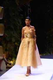 Desfile de Bernardo Rostand, no Metrópoles Catwalk Desfile de Bernardo Rostand, no Metrópoles Catwalk