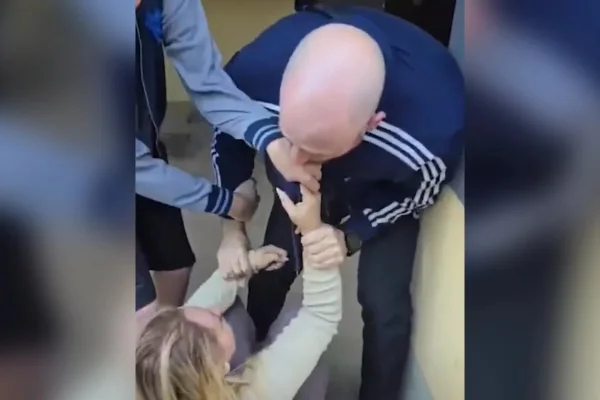 TRE-MG nega pedido de pastora barrada pelo PL após agredir entregador