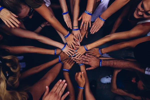 Mãos unidas