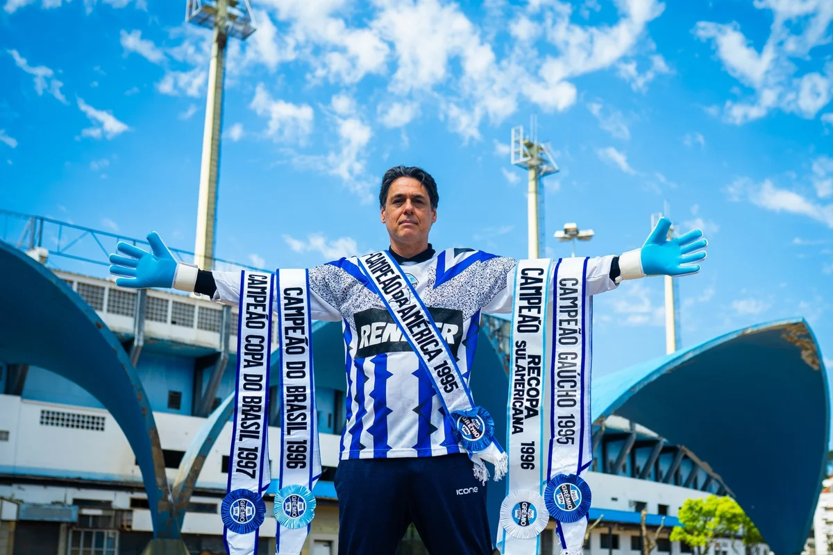 Ex-goleiro Danrlei é ídolo do Grêmio e foi reeleito deputado federal pelo Rio Grande do Sul. Ex-goleiro Danrlei é ídolo do Grêmio e foi reeleito deputado federal pelo Rio Grande do Sul.
