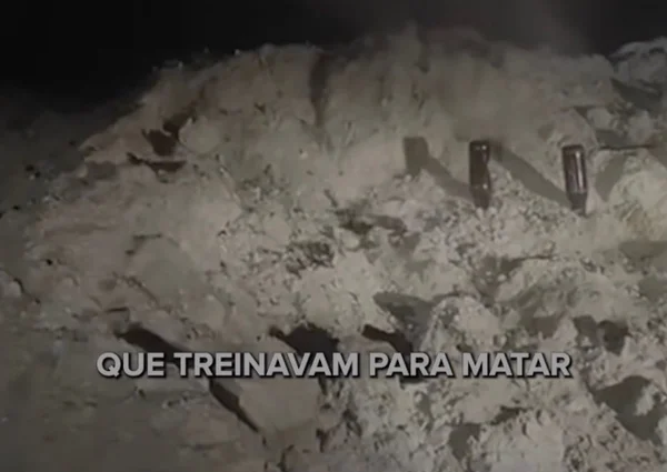 Polícia divulga vídeo de traficantes do CV treinando para matar
