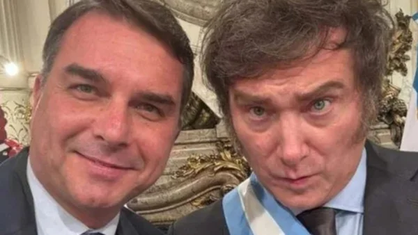 Milei cruza a fronteira para inflar o palanque de Flávio